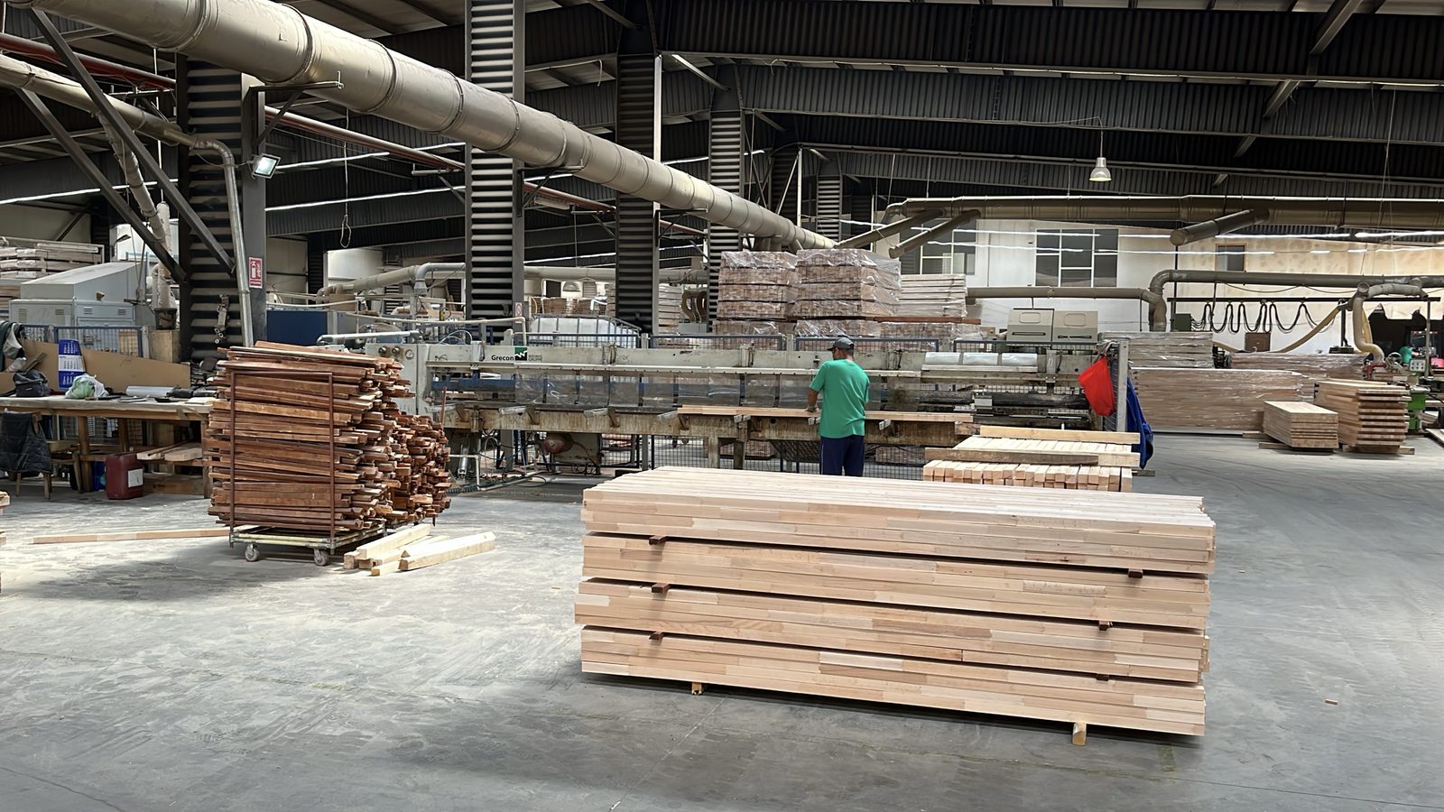Production line, squaring